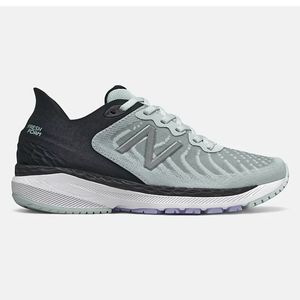 New balance shoes